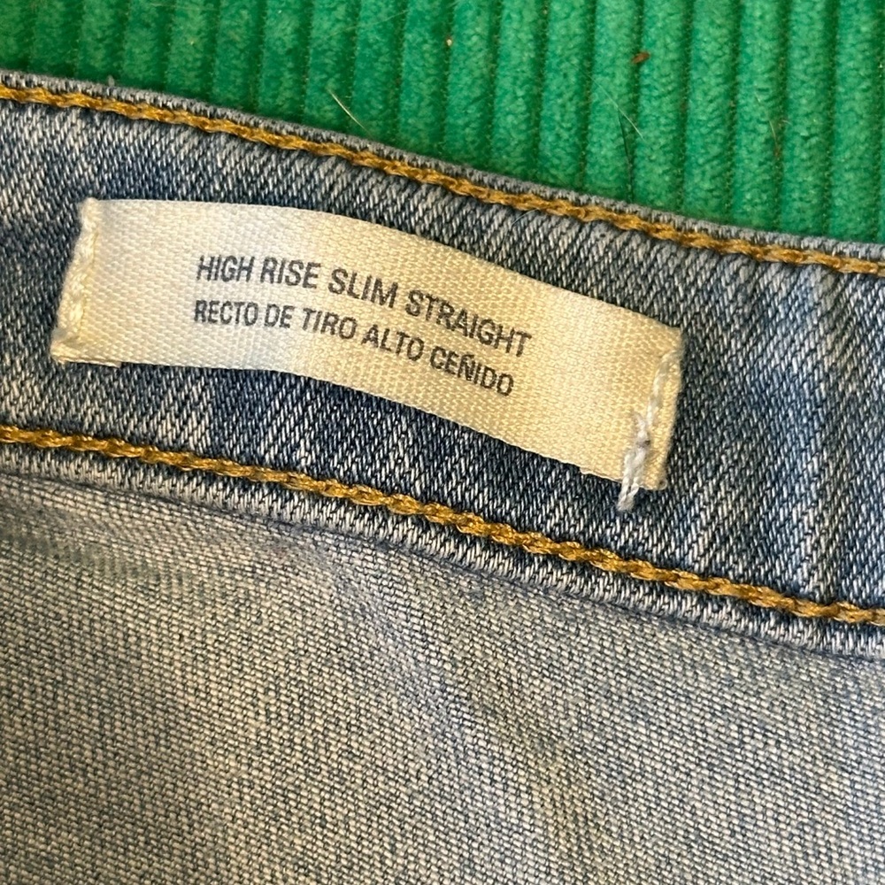 Universal Thread Light Blue Distressed High Rise Straighg Jeans Size 16 - Picture 9 of 11